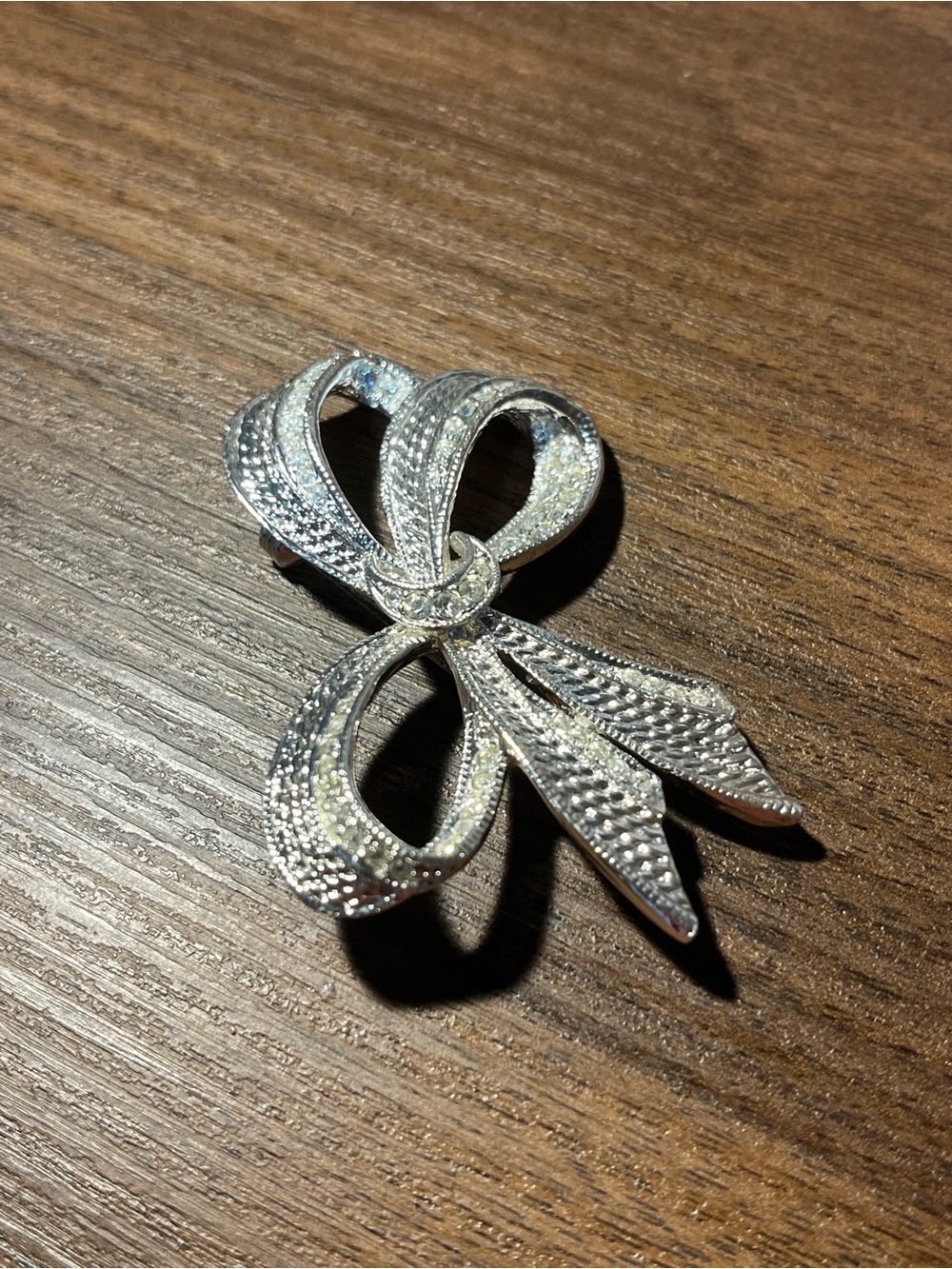 Vintage Signed Roman Bow Brooch